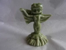 WADE WHIMSIE BETTY BOOP SHOW TIME GREEN APPROX 1.5 INCHES
