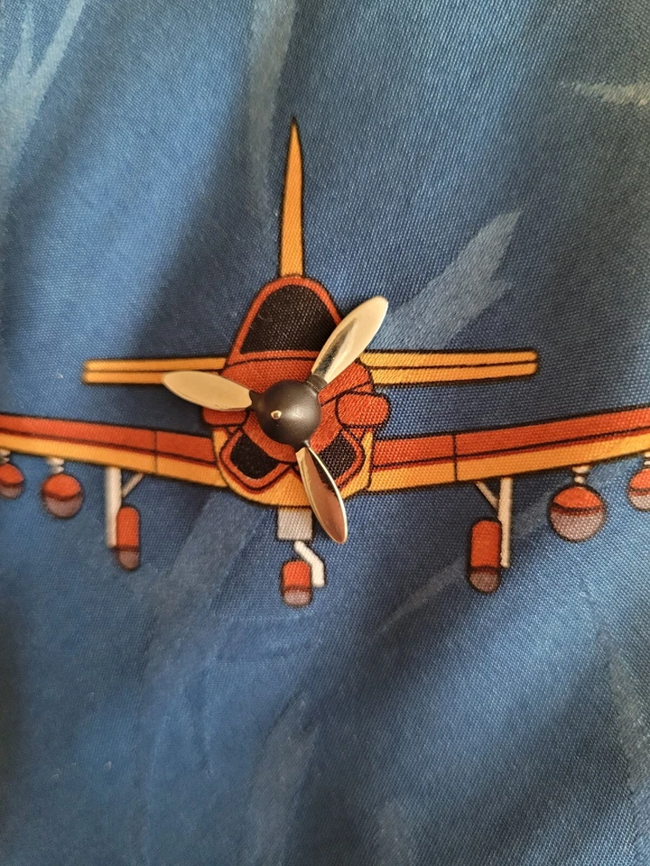 Corbata vintage para hombre Vicky Davis New York Happy Landings 100 % poliéster usada en excelente estado  Foto 2 de 4