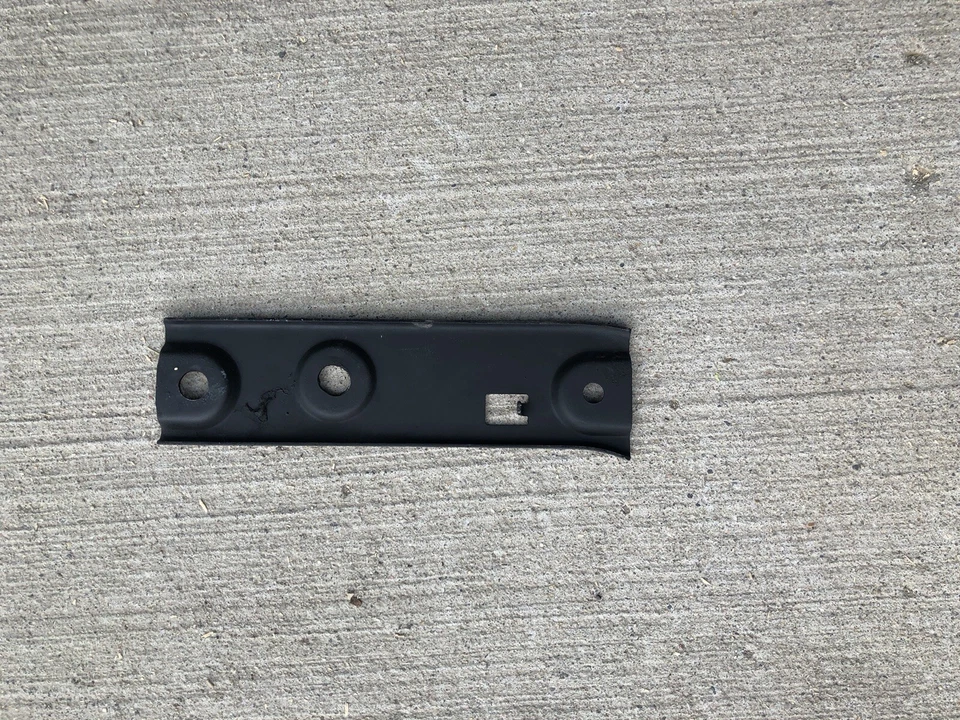 2011 nissan cube upper radiator support bar reinforcement tie brackets,pair,OEM - Image 4 of 4