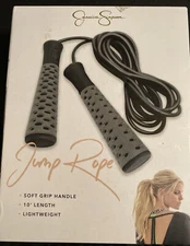 Jessica Simpson 10’ Soft Grip Lightweight Jump Rope