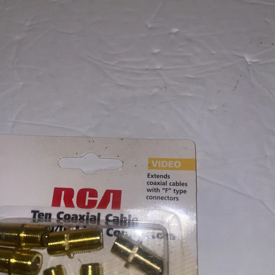 RCA Ten Coaxial Cable Feed Thru/In Line Connectors VH6610 Video - Image 3 of 4