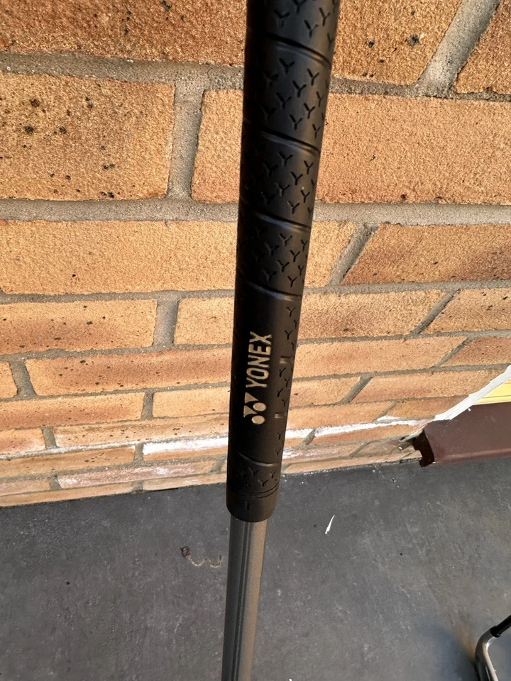 Yonex V-Mass 250 6-Iron, HGS3000 Shaft Carbon Graphite Regular Flex -RH! - Image 3 of 4