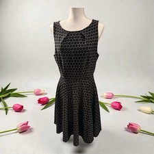 Elle Sleeveless Fit & Flare Dress with Belt Size M Women's Black White Stretch