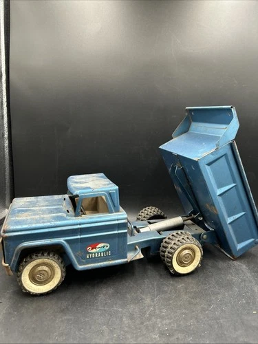 T-103 VINTAGE 60'S TONKA PRESSED STEEL BLUE HYDRAULIC DUMP TRUCK. ML