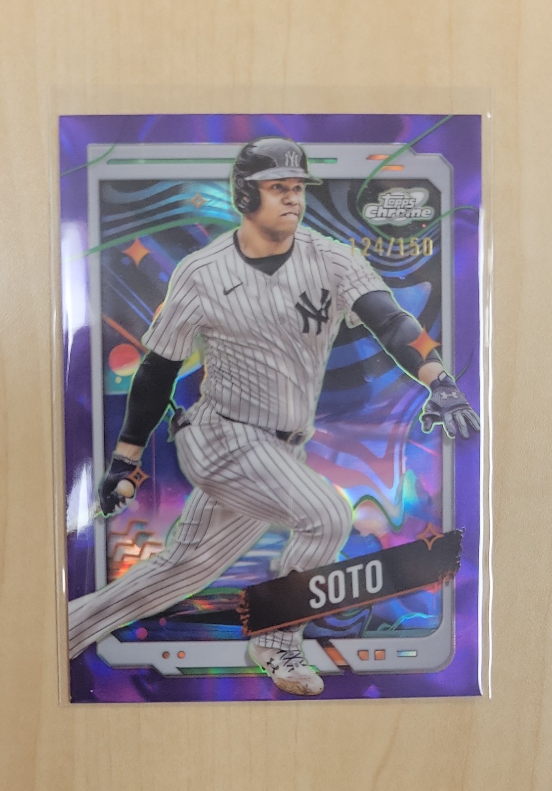 2024 Topps Cosmic Chrome - Juan Soto #42 Purple Nebula Refractor /150