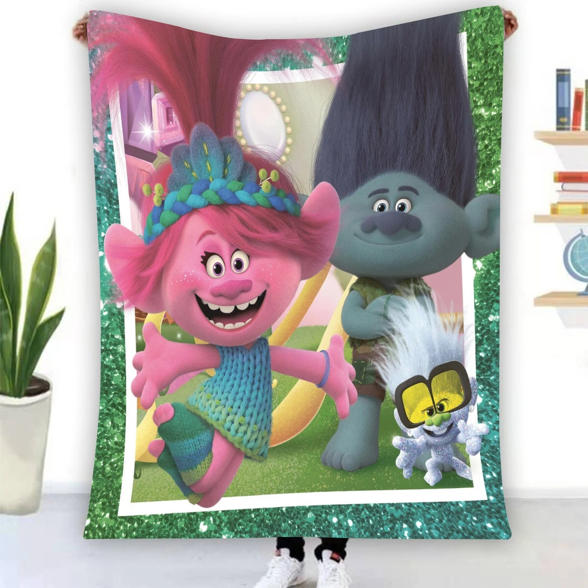 Trolls Poppy And Friend Fleece Blanket