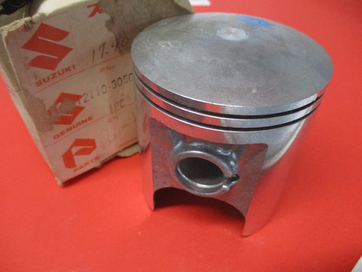 NOS NEW ORIGINAL OEM SUZUKI 1977 TS250 PISTON 12110-30500 | eBay