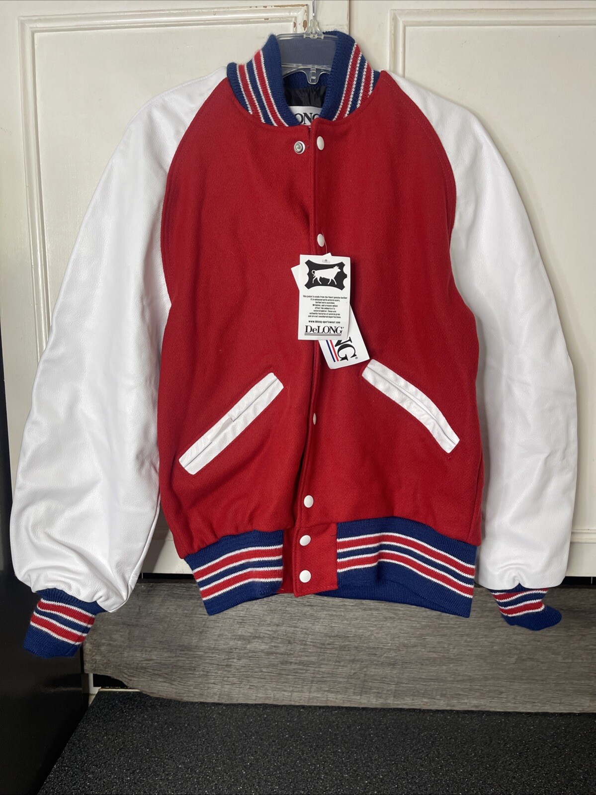 Picture 1 of 6
