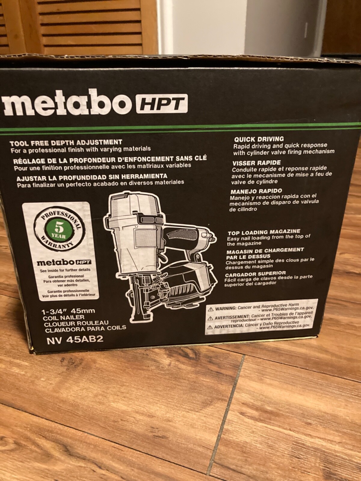 Metabo HPT/Hitachi NV45AB2 Coil Roofing Nailer Nail Gun Brand NEW in