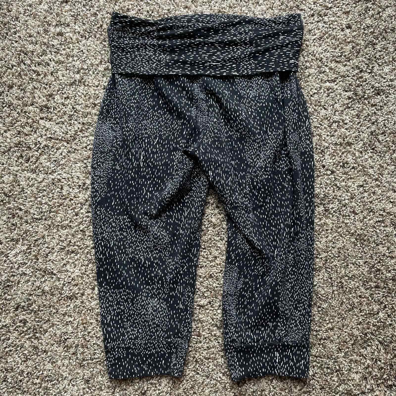 Fabletics Hamilton Constellation Print Foldover S… - image 4