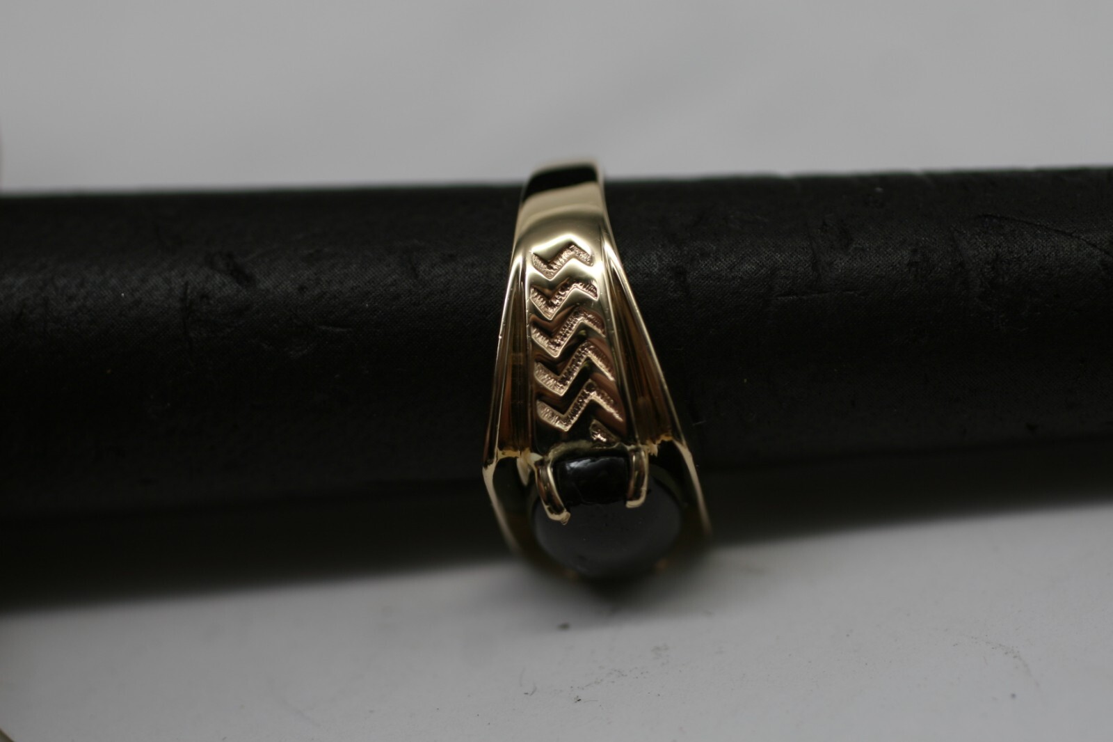 Black Star Stone Ring 14K Solid Gold Gemstone Rin… - image 4