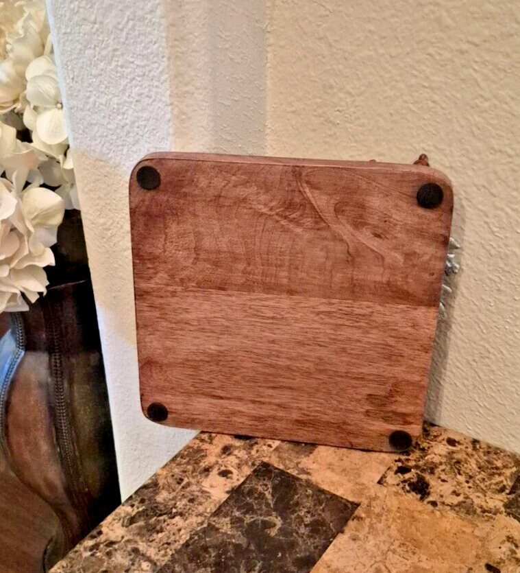 Rustic Handcrafted Wooden Cheese/Charcuterie Board Foto 2 de 3