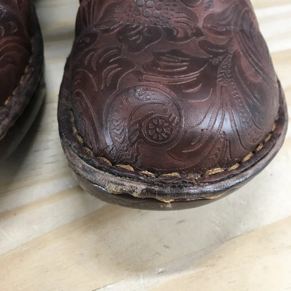 Zueco BOC Born Concept para mujer 8M marrón peggy floral cuero en relieve C45789 Foto 4 de 4