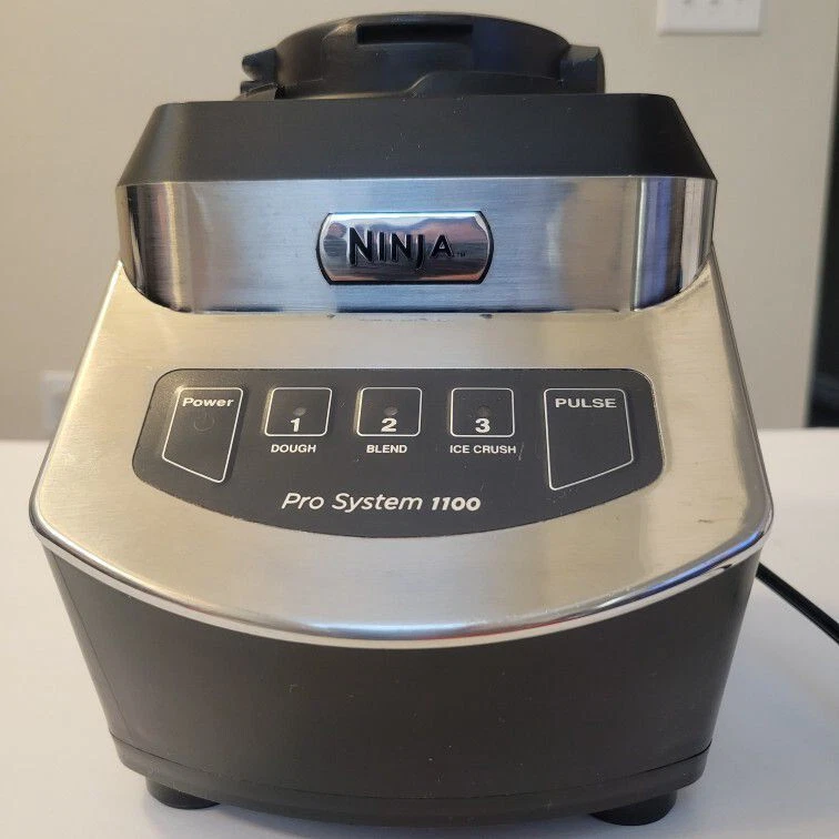 NINJA Pro System 1100 Blender NJ602CO 30. Motor Base Only. Used and it works.