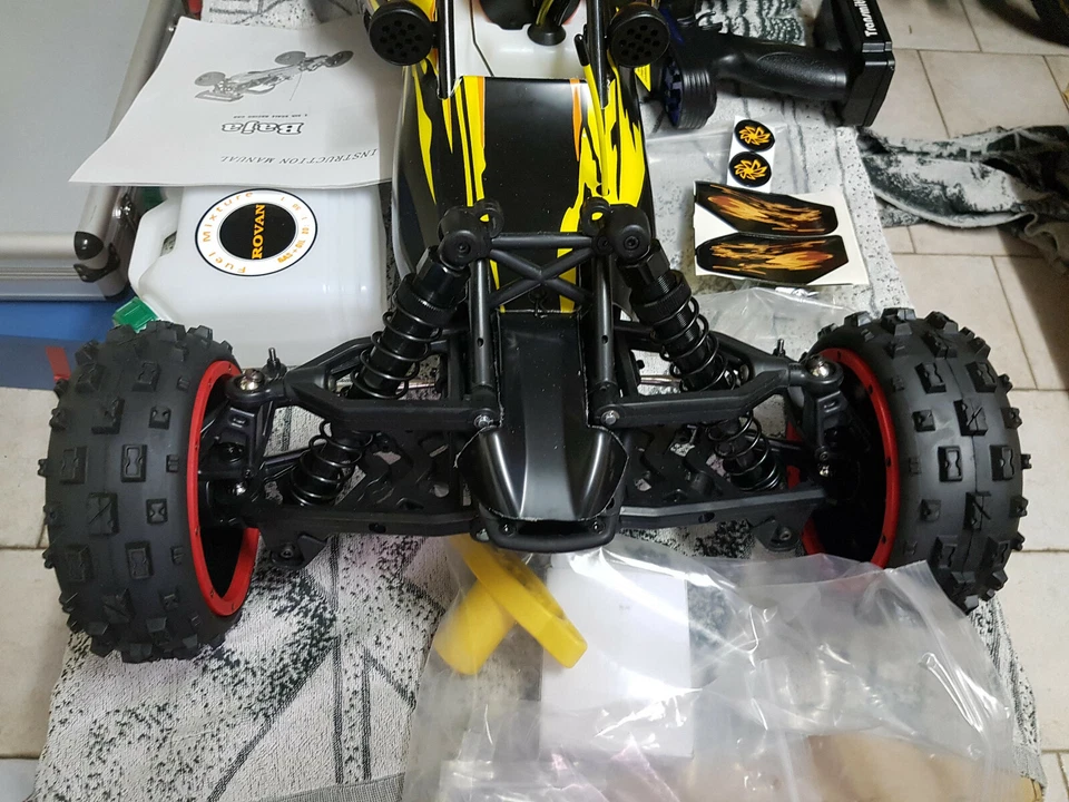 auto a scoppio rovan baja rc 1/5 nuova con accessori rtr con batteria e carica - Immagine 2 di 4