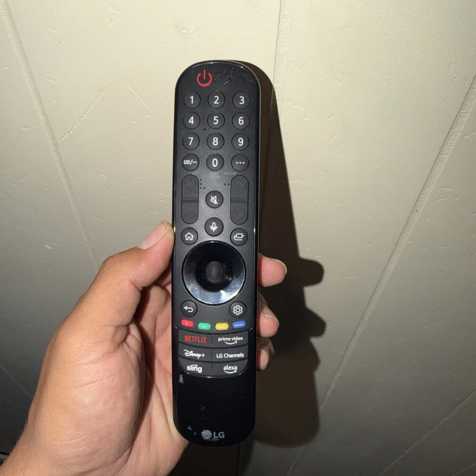 LG OLED48C3PUA OLED evo C3 48 pulgadas HDR 4K Smart OLED usado Foto 4 de 4