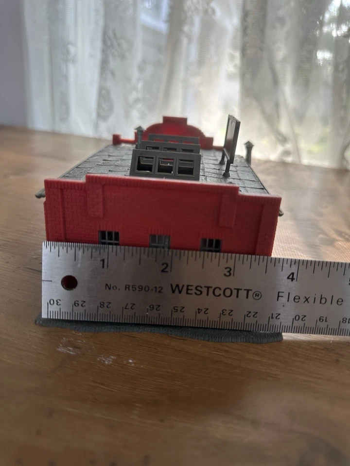 Lot W/Tyco HO-Scale Train Station, 2 Light Up Signs, Power Button Not Tested - Image 2 of 4