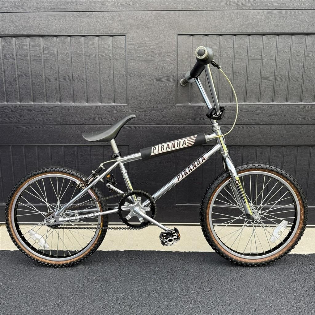 1985 ROSS Piranha NICE Old School Chrome All Original BMX Complete Bike & Pads (550.00 USD) 1985 ROSS Piranha NICE Old School Chrome All Original BMX Complete Bike & Pads (550.00 USD)