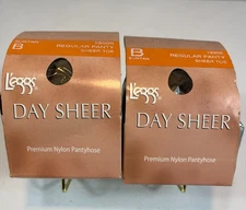 L'eggs Day Sheer Pantyhose Lot of 2 Size B Suntan Regular Panty Sheer Toe