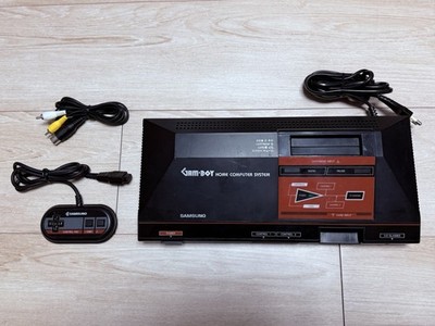 ULTRA RARE SAMSUNG Gamboy Aladdinboy Korean Master System SMS SPC-100 Set