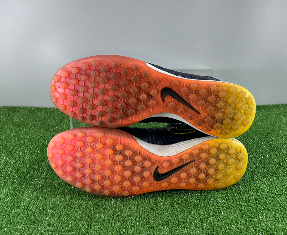 Nike MagistaX Proximo TF 718359-008 Elite US10.5 UK9.5 Blue