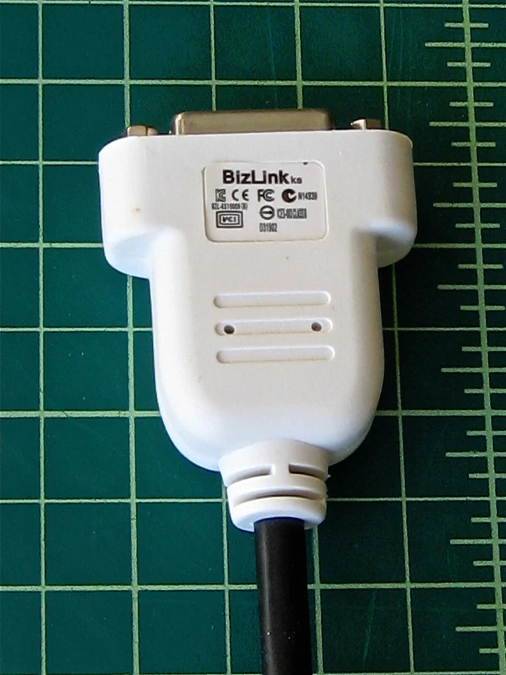 Vintage BizLink 023NVR DisplayPort to DVI Video DP Display Port Adapter Cable - Image 2 of 4