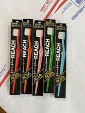 Lot (5) Vintage Johnson & Johnson Reach Toothbrush Youth 6-12 Ages ADA