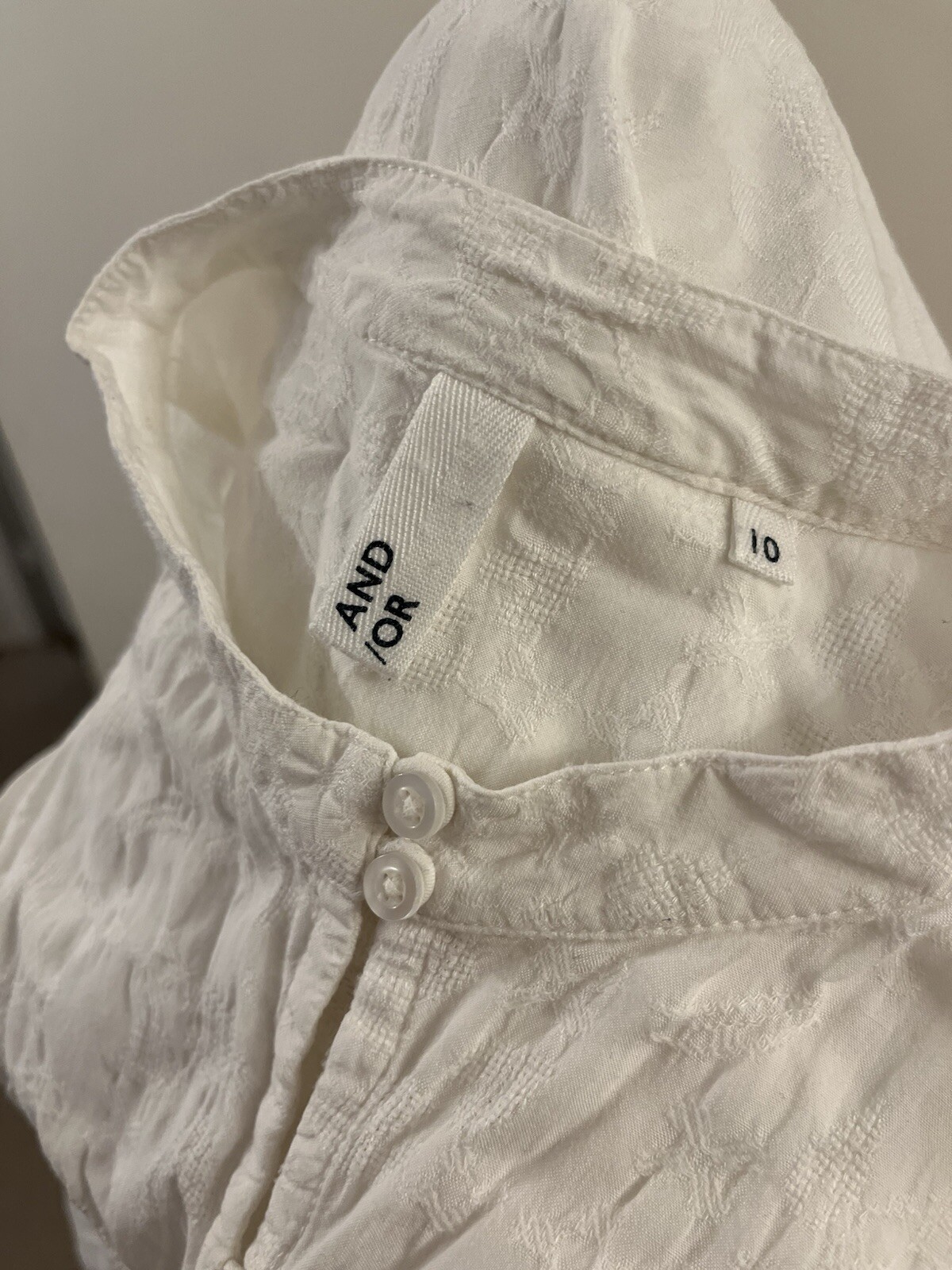 And/Or Delicate Patterned White Buttoned Blouse- … - image 7