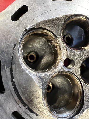 04-07 Honda CRF250R Cylinder Head Assembly 04-06 Honda CRF250X Damaged - Picture 15 of 16