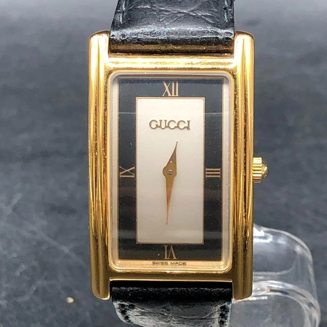 Montre Homme GUCCI 2600M Carrée M626 Pile remplacée