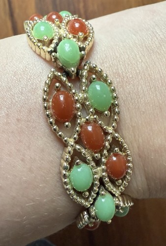 Vintage Sarah Coventry Alcapulco Cabochon Bracelet Gold Tone 1960s Signed 