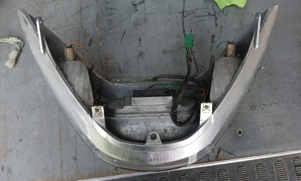 FARO FANALE STOP POSTERIORE KYMCO XCITING 300 R ULTIMO PEZZO - Immagine 2 di 4