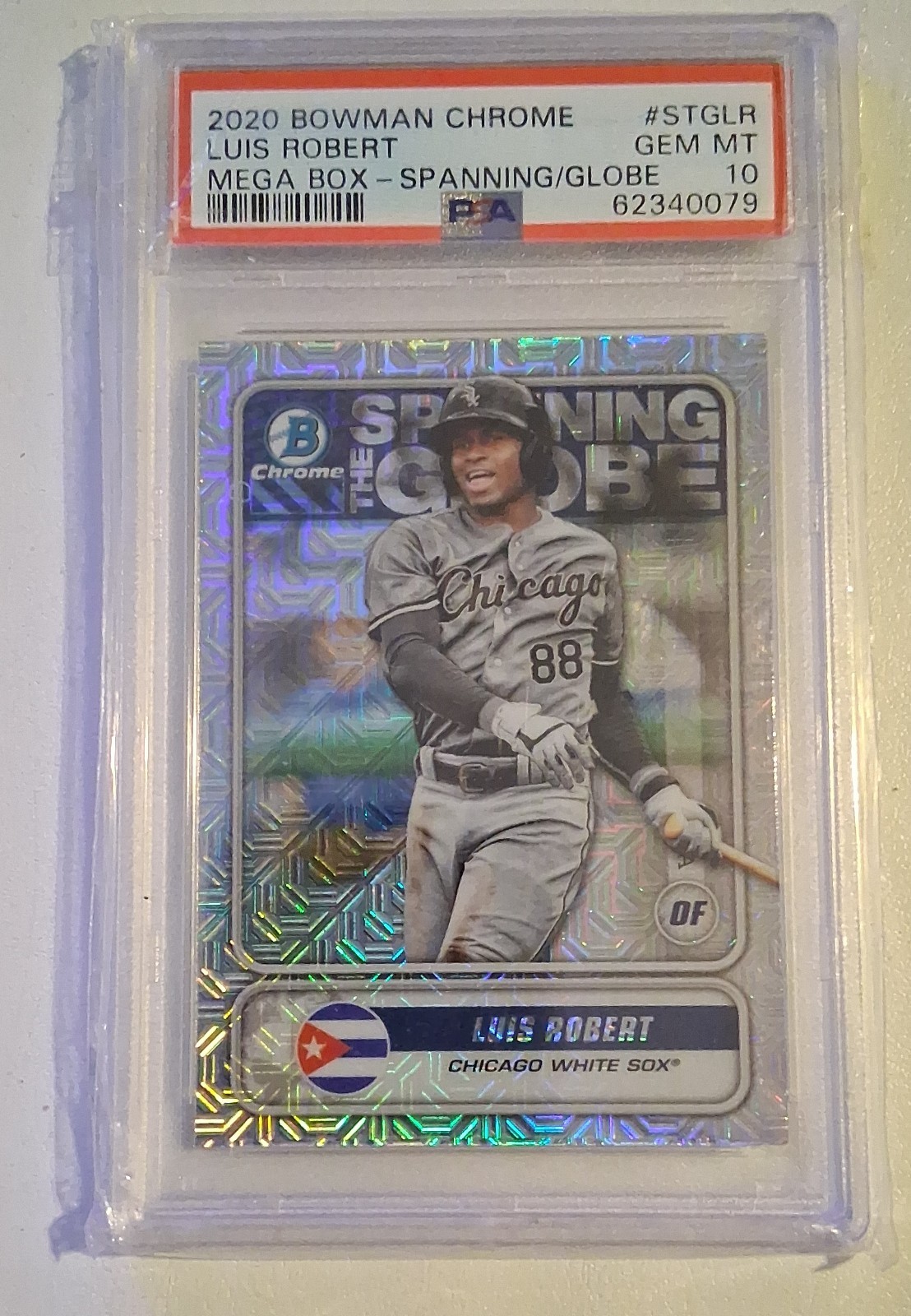 2020 Bowman - Spanning the Globe Chrome Luis Robert #STG-LR Mojo Refractor (RC)