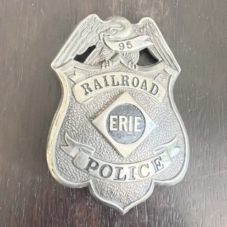 Vintage Metal Erie Railroad Police Badge Pin Eagle Shield Train #95