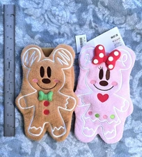 Tokyo Disney Resort GingerBread Mickey Minnie Gloves NWT