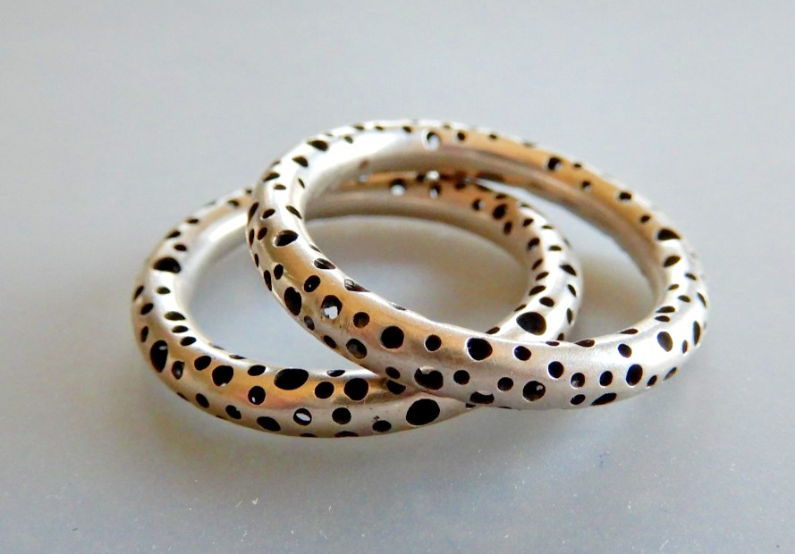 Dana Reed Statement Textured Silver Stack Ring Se… - image 5