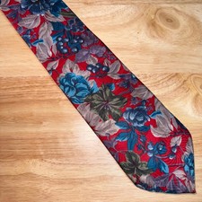 Vintage NOS Allyn St George Floral Print Red Mens Polyester Tie Made in USA