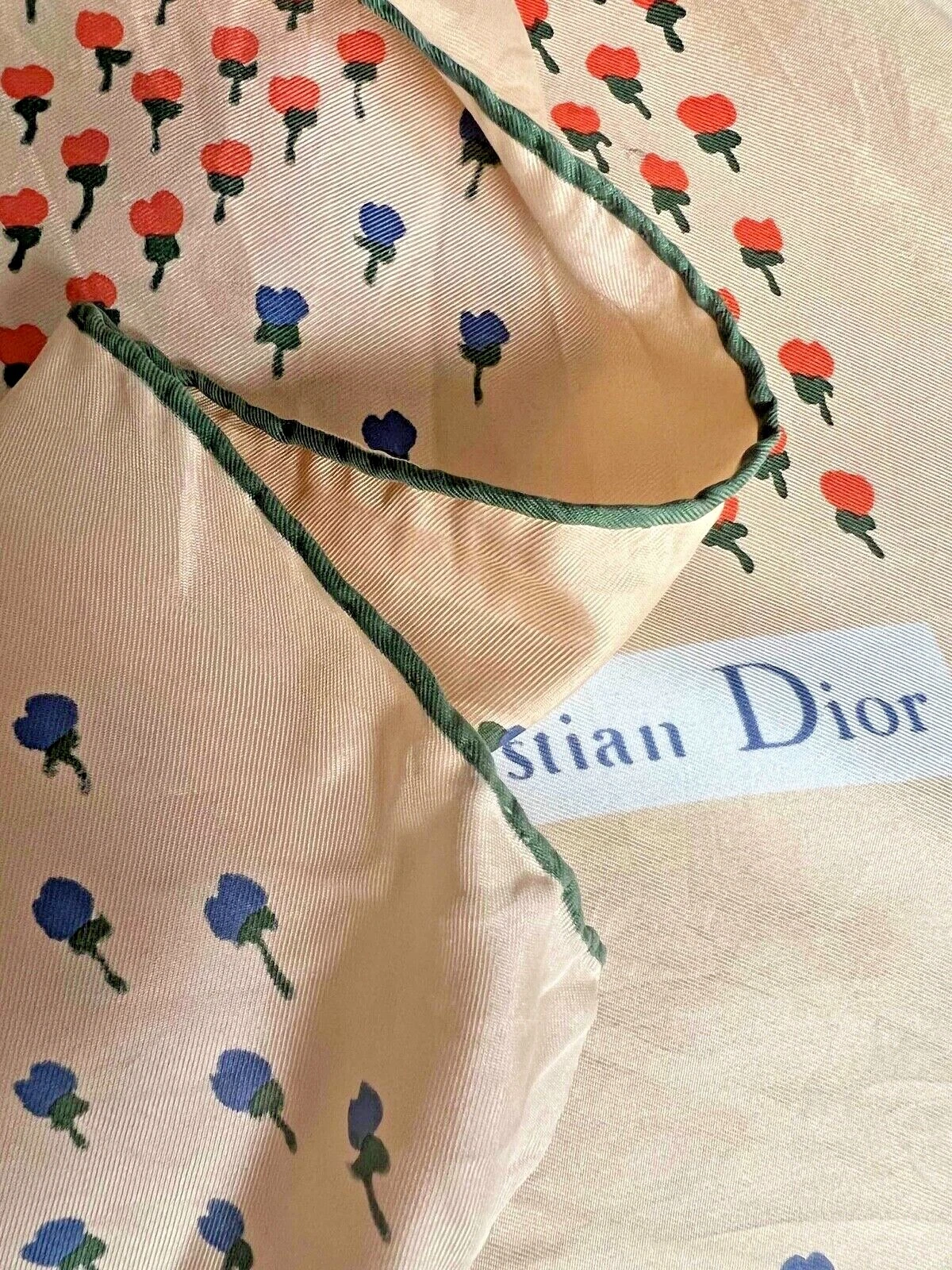 Foulard carré en soie Christian Dior 80 x 80 nude floral