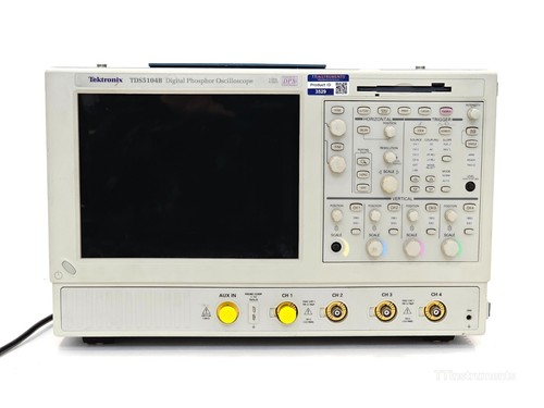 LEGGI DESCRIZIONE Tektronix TDS5104B DPO Oscilloscopio digitale al fosforo 1 GHz 5 GS/s - Foto 2 di 22