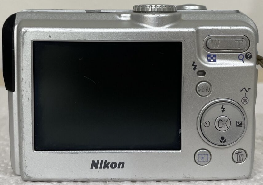 Nikon Coolpix P2 5.1MP Digital Camera - UNTESTED, PLEASE READ | eBay