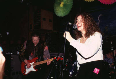 Joan Osborne at Joan Osborne in Concert at Wetlands 2 15 1992 at W - Old Photo 1