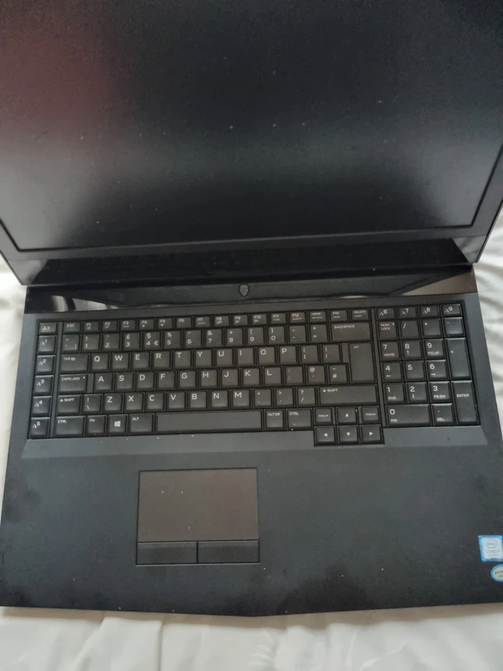 Alienware 17 R4 For Parts/Not Working, I7-7700HQ, GTX 1060 - Image 4 of 4