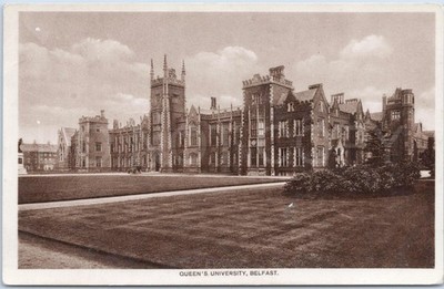 RPPC Vintage Postkarte Queen's University Belfast Nordirland