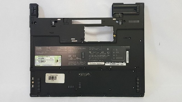 IBM Lenovo ThinkPad T41 T42 T43 Laptop Bottom Base Case Cover Black 13R2327 26R7