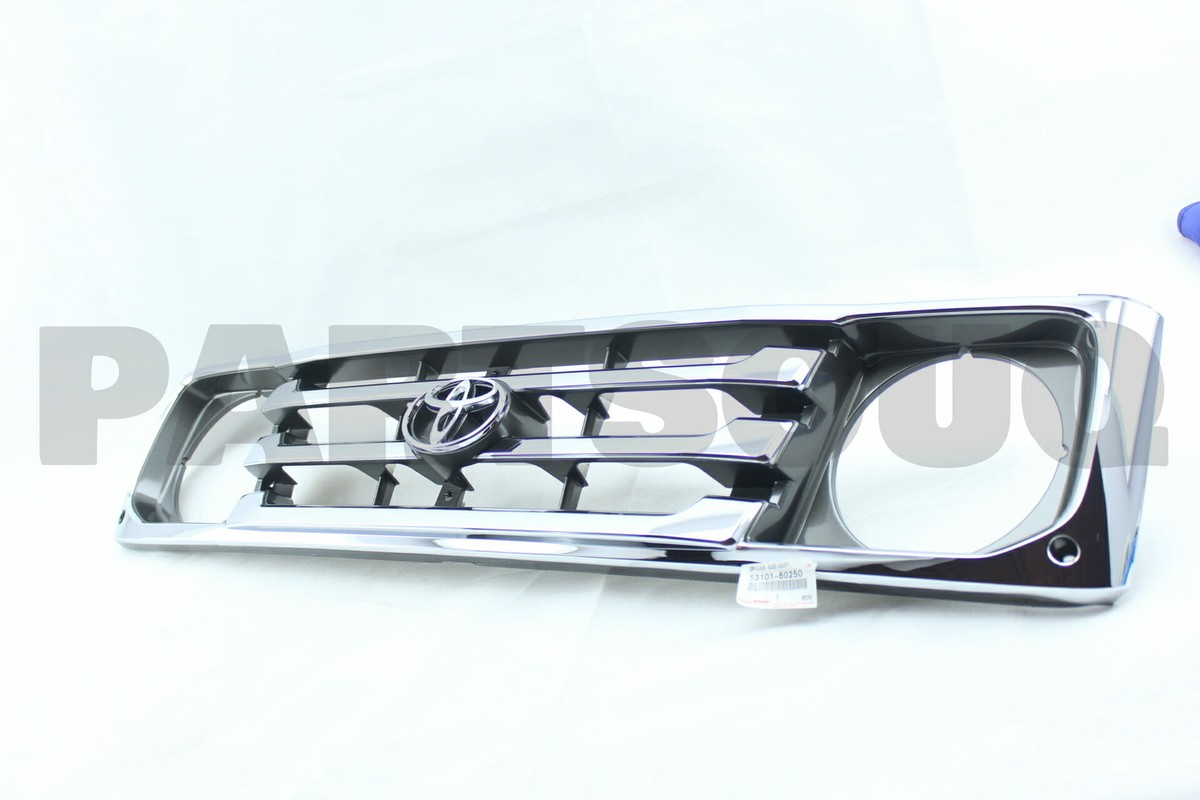 オメガ 5310160A20 Genuine Toyota GRILLE SUB-ASSY, RADIATOR 53101