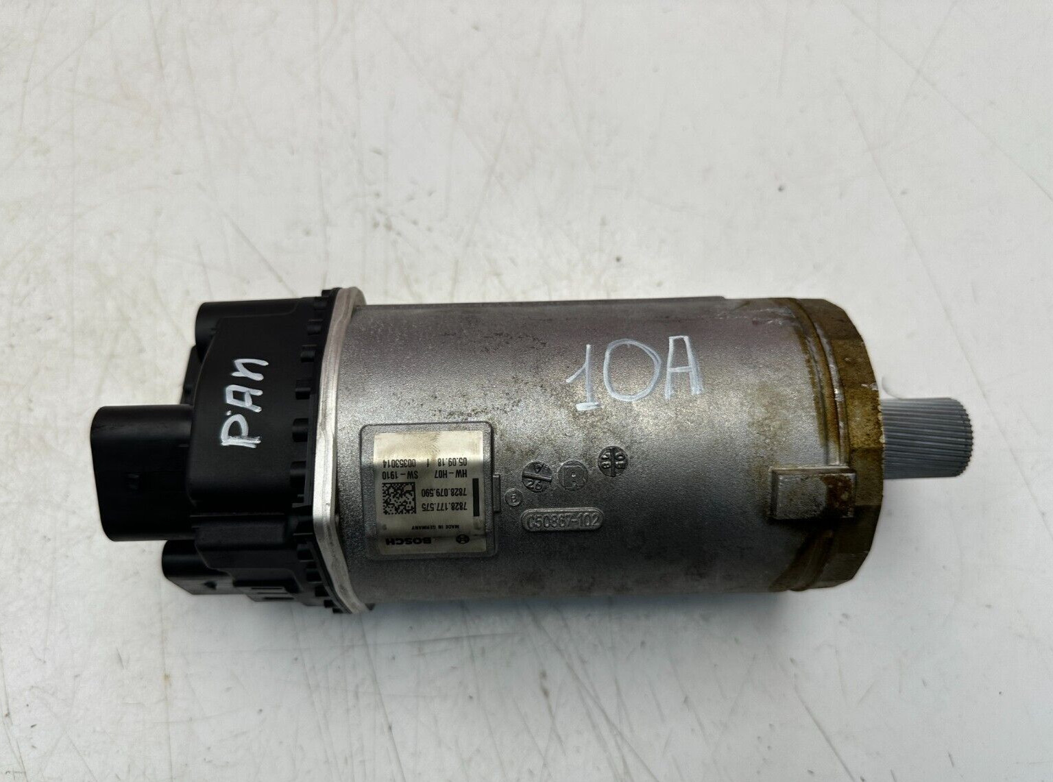 2017-2023 PORSCHE TAYCAN PANAMERA POWER STEERING GEAR RACK PINION ELECTRIC MOTOR