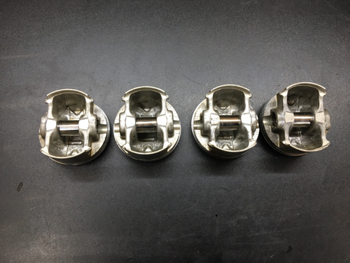 GOOD 2000 Suzuki GSXR600 SRAD Piston Set w/ Wrist Pins Std Bore 65.50mm