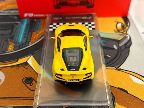 Modelo de coche juguete regalo modelo escala 1/64 Ferrari F8 Tributo amarillo fundido a presión - Imagen 6 de 9
