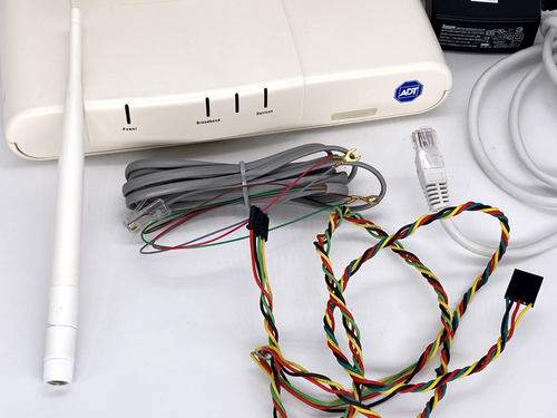 ADT iHub-3001B-ADT PULSE Alarm System Wires Power Supply - Picture 4 of 6
