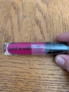 Wet N Wild Matte Lipstick 927B Fuschia | eBay